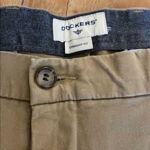Dockers flex fit straight leg khaki pants